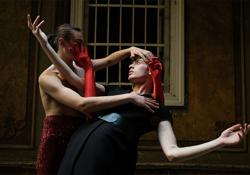 Burak Kaçi’nin “Freak Mythology” Sergisi Tuhafier’de