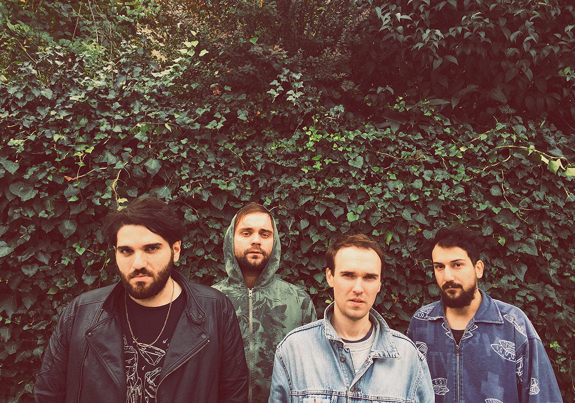 The Away Days’in Yeni Single’ı 16 Aralık’ta Yayınlanıyor!