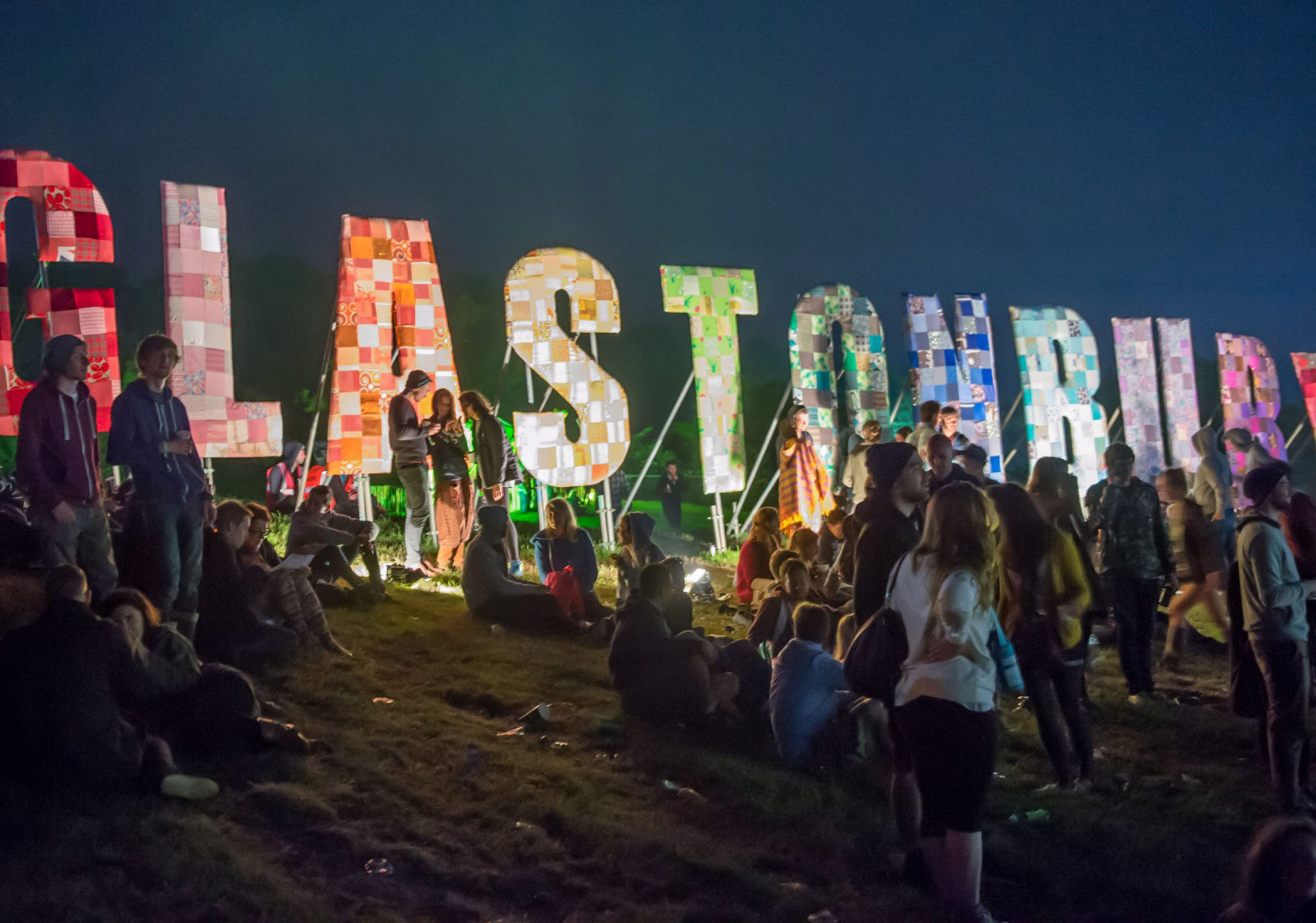 Glastonbury Biletleri 55 Dakikada Tükendi