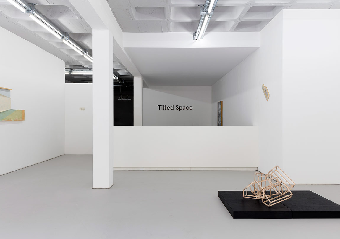 Berlin'de Heykel Resim ile Buluşuyor
