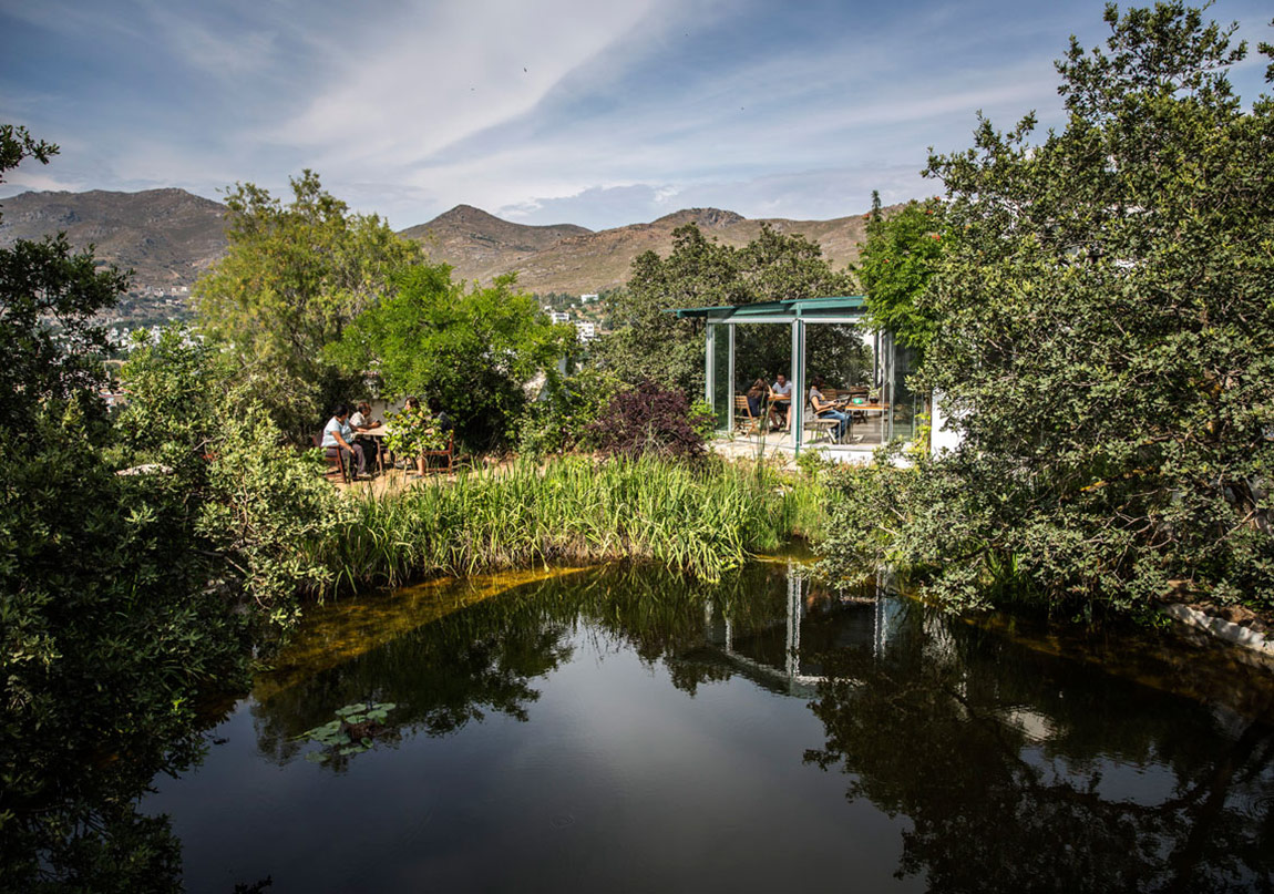 Barbaros Altuğ ile Edebi Dünya Turu