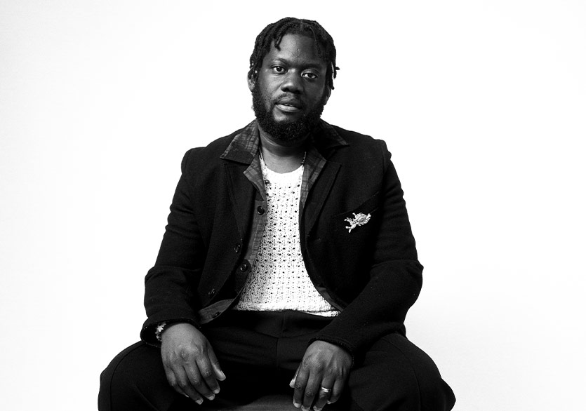 Michael Kiwanuka’dan Yeni Şarkı: “Floating Parade”
