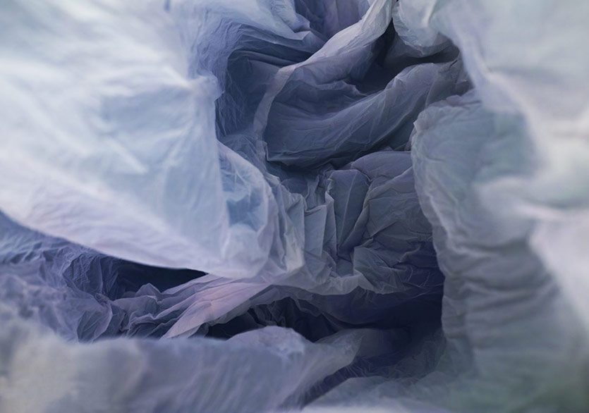 Plastik Torbaların Manzarasından Dünya