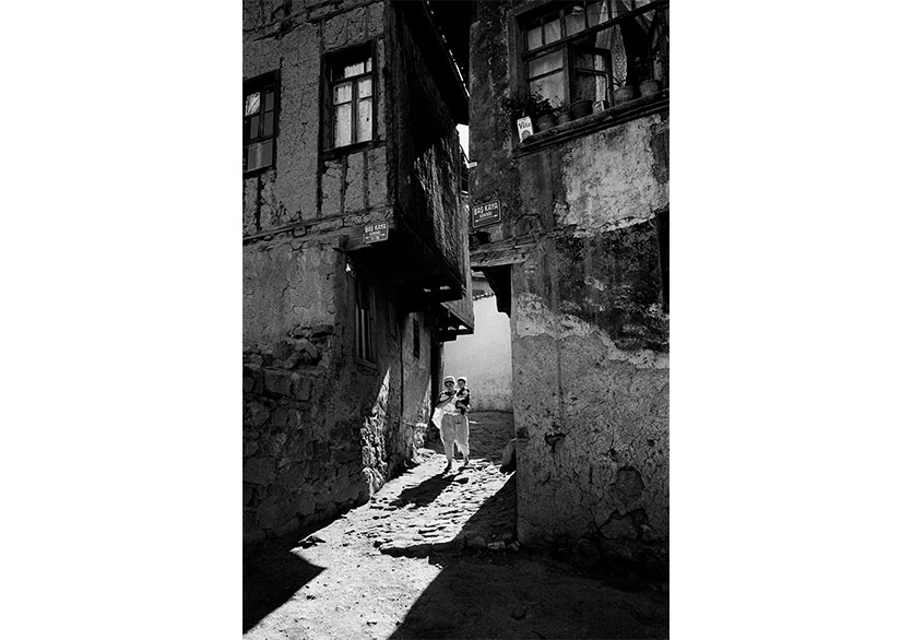 Ara Güler’in “Ankara Fotoğrafları Seçkisi”