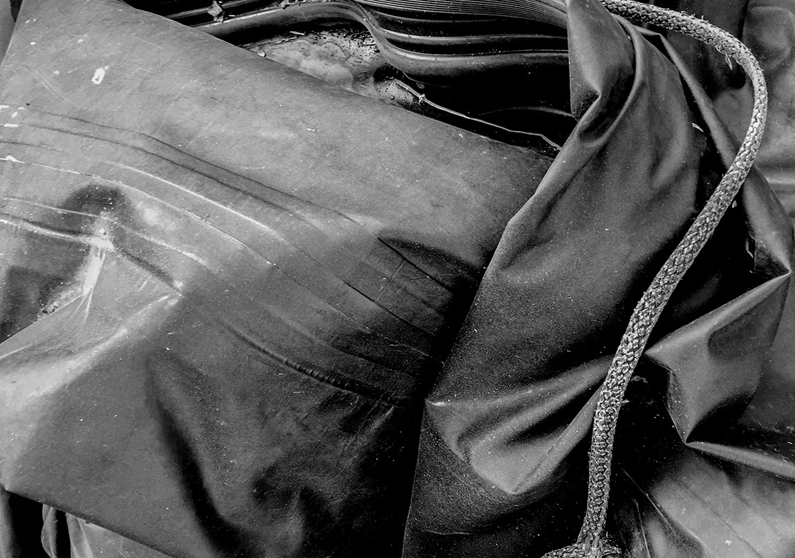 Anlaşılabilir Bir Şeyler Görmek İçin 