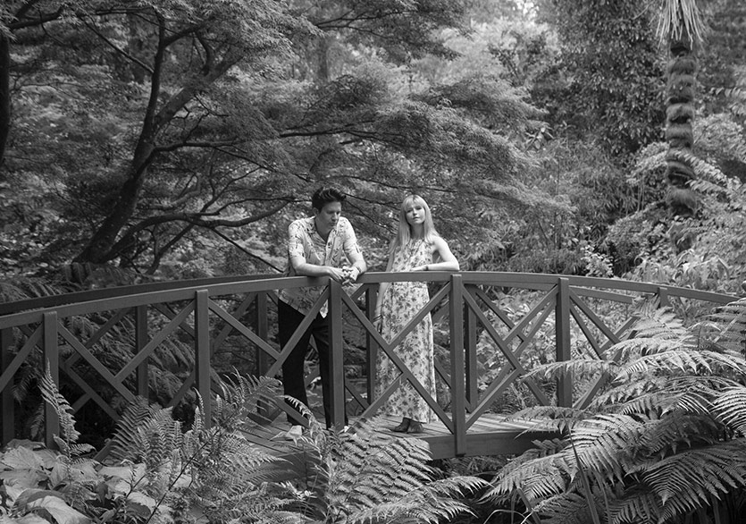 Jakuzi ve Still Corners Salon İKSV’de Sahne Alacak