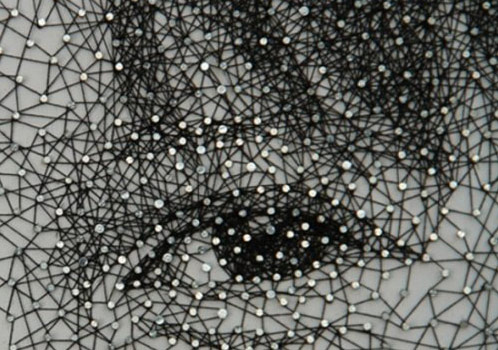 Gölgelerin Gücü Adına