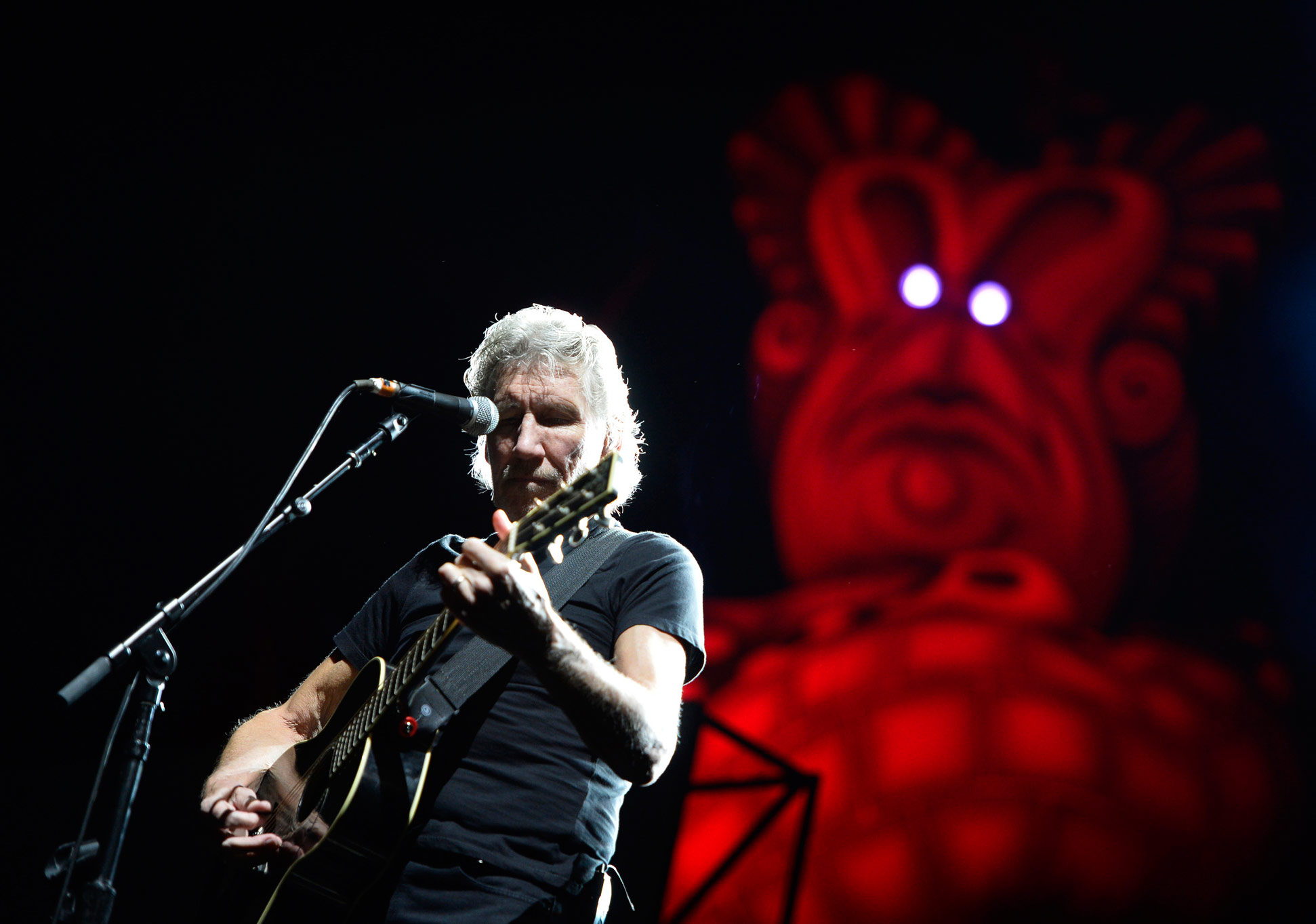 Roger Waters Albümü Yolda