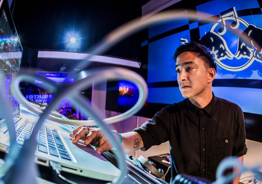 Red Bull Music SonarLab Sahnesi’nin Kürasyonunu Üstleniyor
