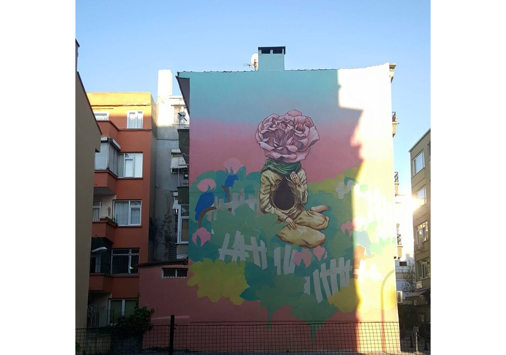 Mural-ist Bu Sene Yeldeğirmeni Dışına Çıkıyor