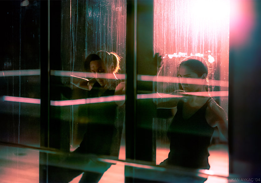 “Yansıyan Senfoni” Performansı İki Özel Gösterimle Hara’da