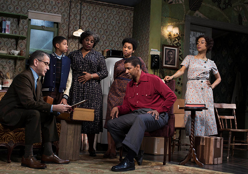 Denzel Washington Broadway'e Geri Dönüyor
