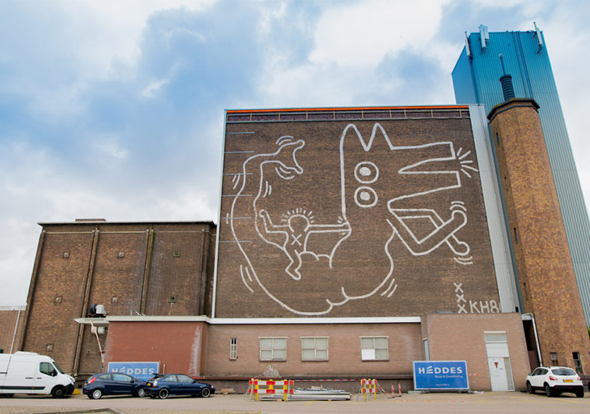 Biri Dev Keith Haring Murali mi Dedi?