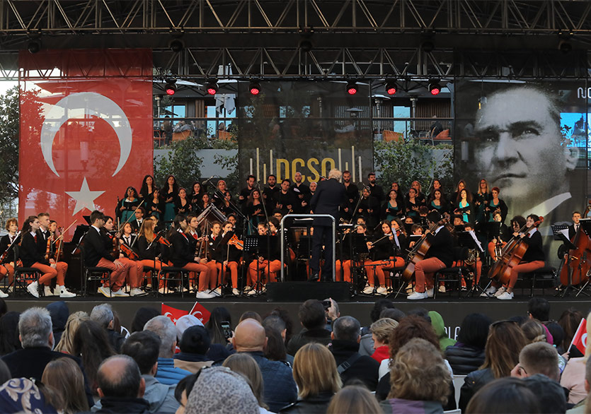 Doğuş Çocuk Senfoni Orkestrası’ndan Cumhuriyeti’nin 100. Yılına Özel Konser