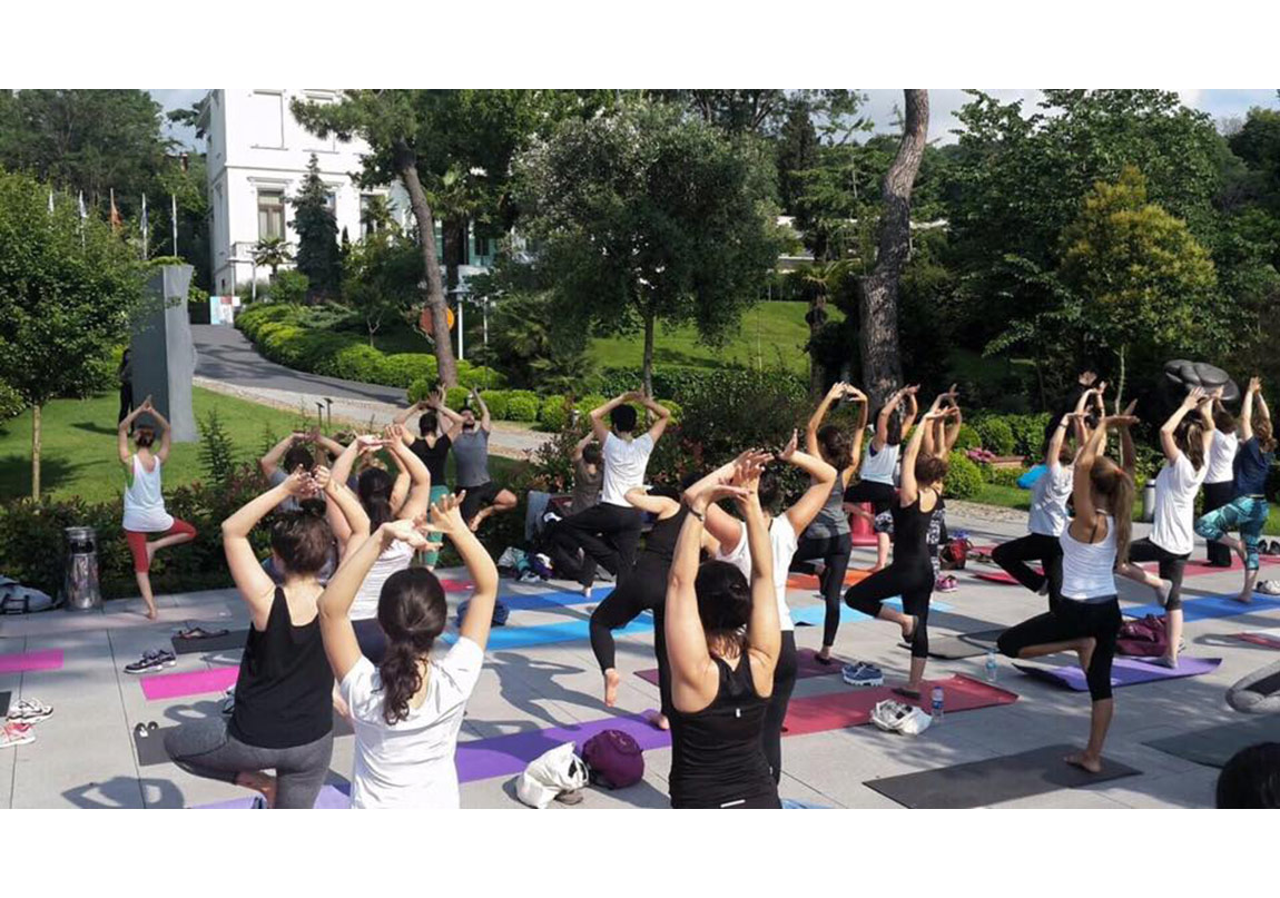 SSM Bahçesi’nde Yoga Zamanı