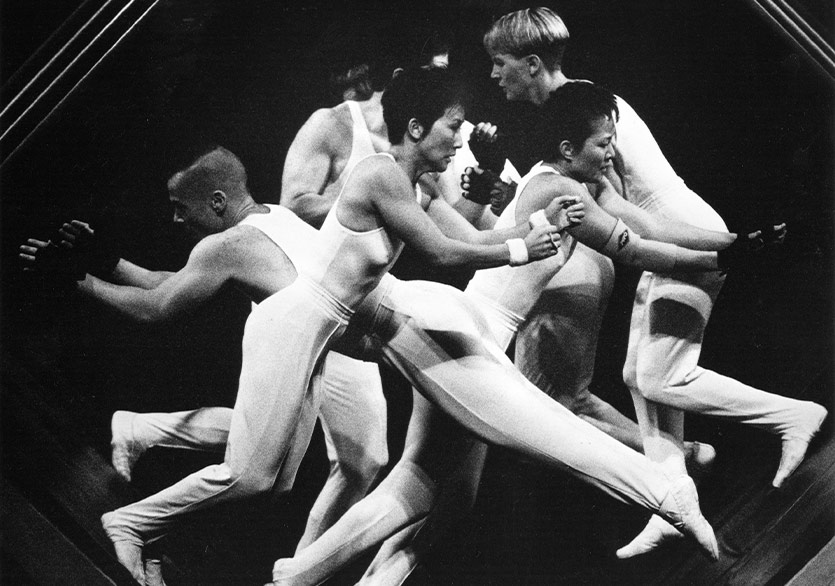 Salt’tan “Sahnede 90’lar” Sergisi Kapsamında Performans Programı