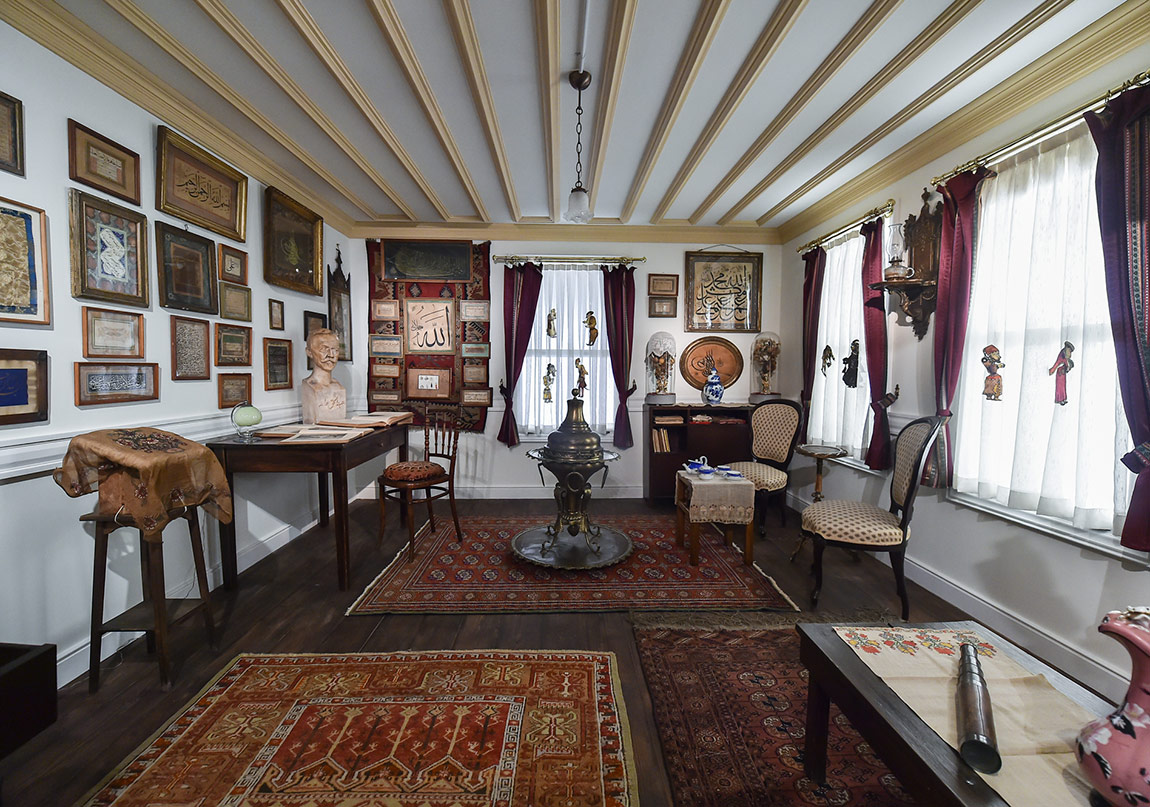 Bir Döneme Işık Tutan Eserler
