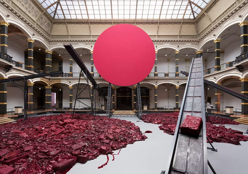 Anish Kapoor, “Anish Kapoor in Venice” Sergisiyle Venedik Sanat Bienali’nde
