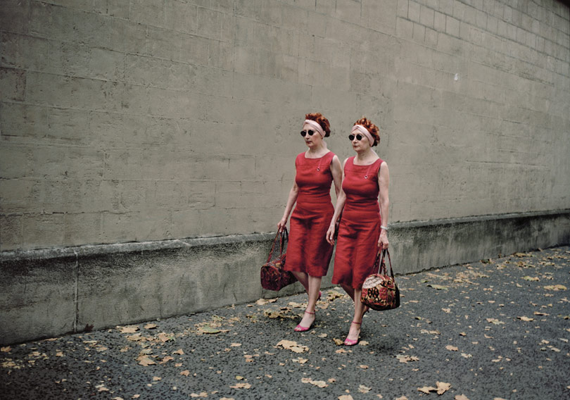 Gerçek mi, Yansıma mı?