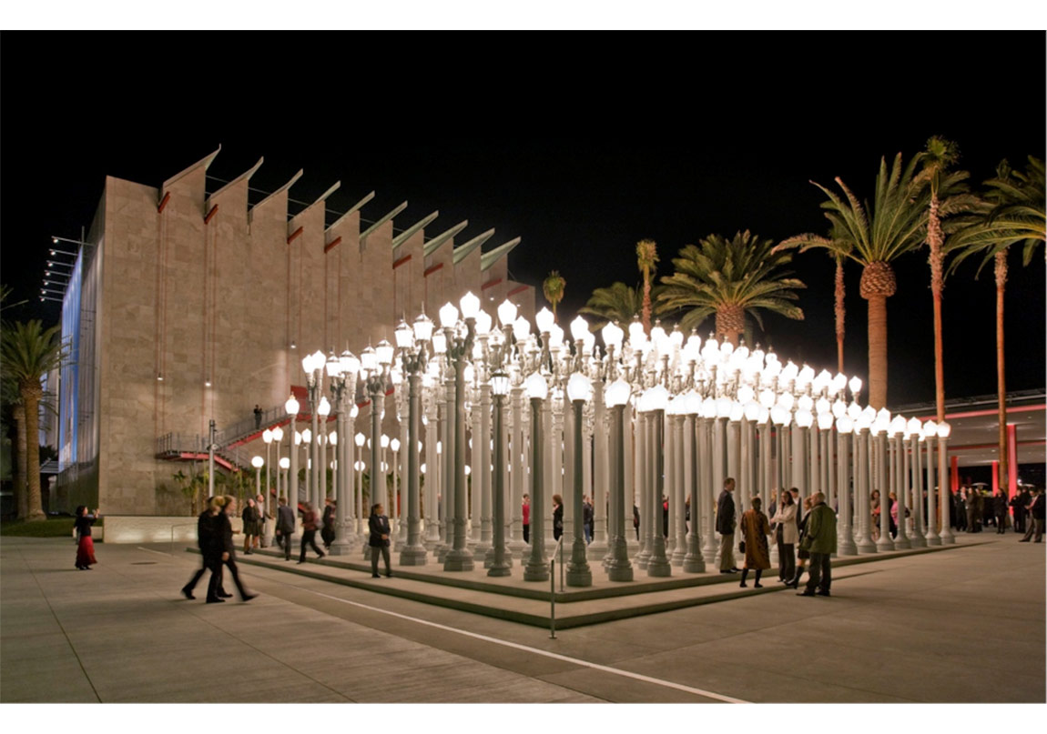 LACMA Gençlerin İlgisini Çekmek İçin Farklı Yollar Deniyor