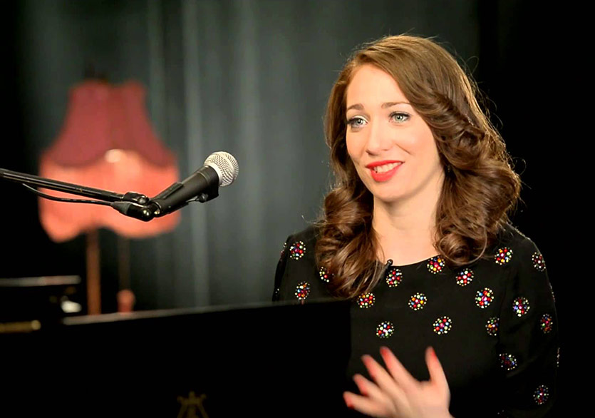 Regina Spektor’dan “While My Guitar Gently Weeps” Yorumu