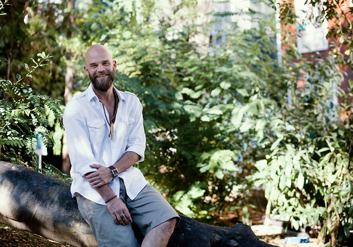 Sattas’tan Yeni Tekli ve Duman Yorumu!
