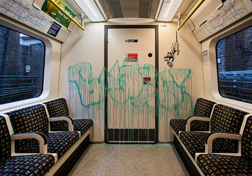 Banksy’den Londra Metrosunda Yeni Duvar Resmi