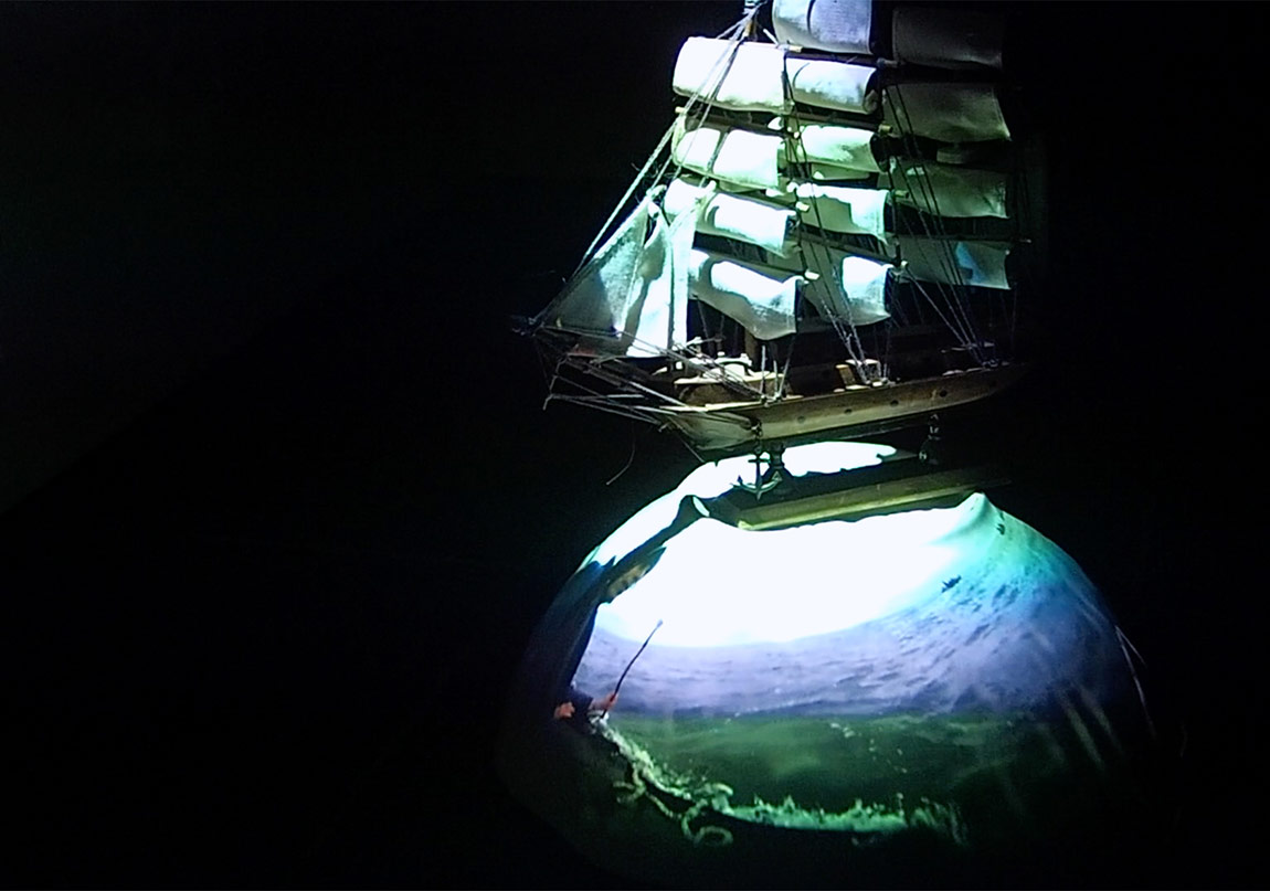 Atlantik’in Mezarlığından İlham Alan Sergi