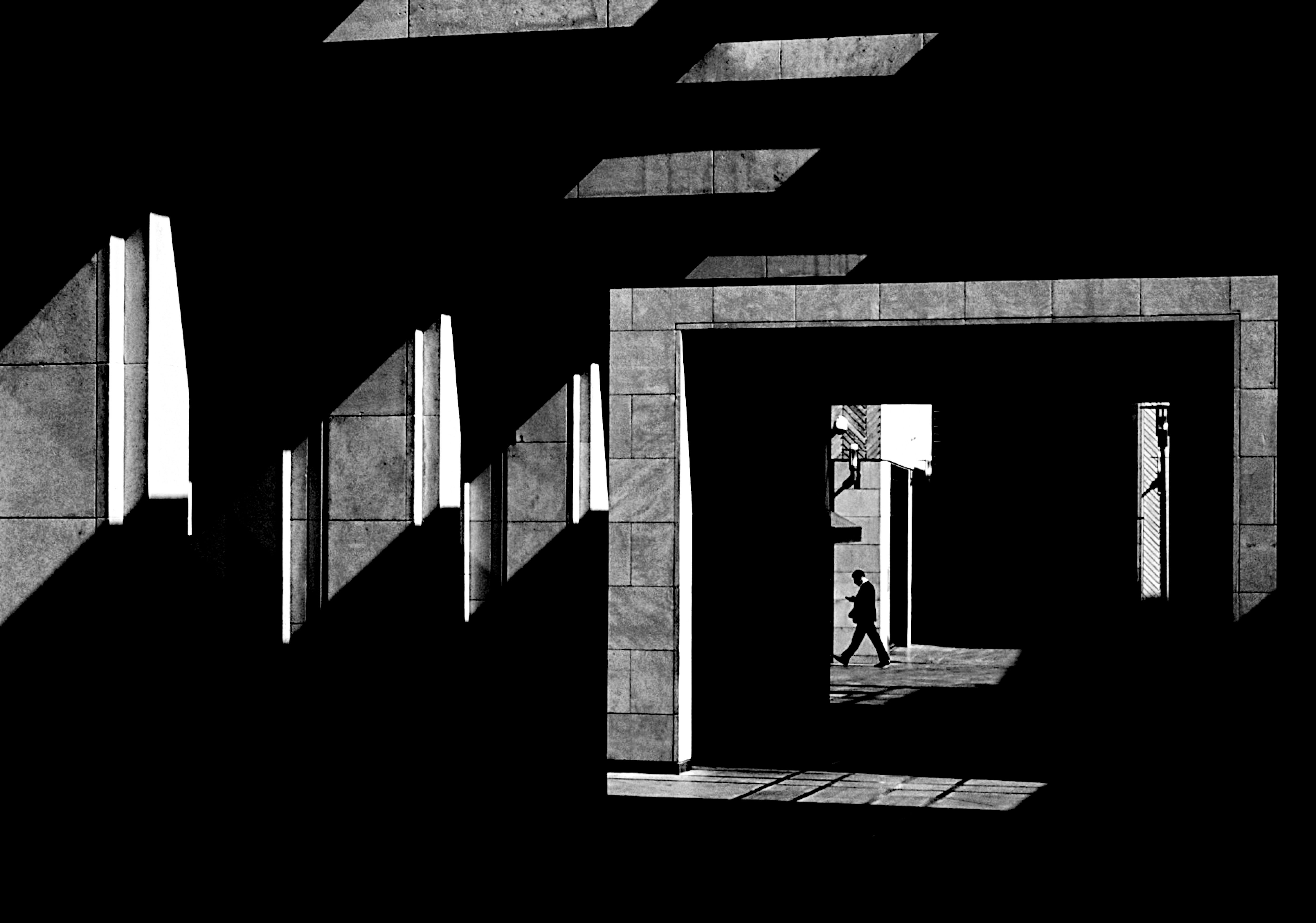 Mimari ve İnsan Arasındaki Denge Fotoğraflara Yansıyınca