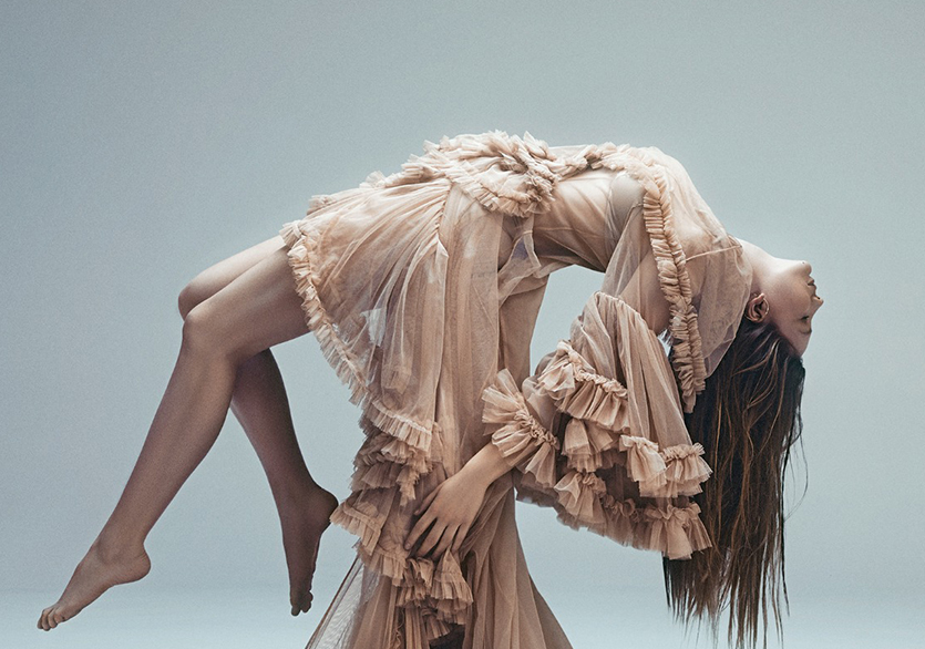 Blanche Yeni Teklisini Yayımladı