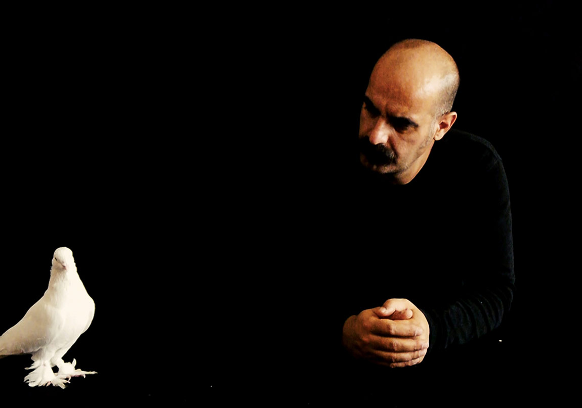 Şener Özmen’den Yeni Bir Kitap: Kale