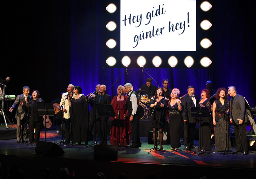 70’li Yılların Hit Şarkıları Ada Hayvanları Yararına Söylenecek