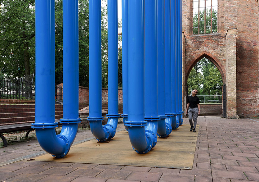 Dev Radyatör Heykeli