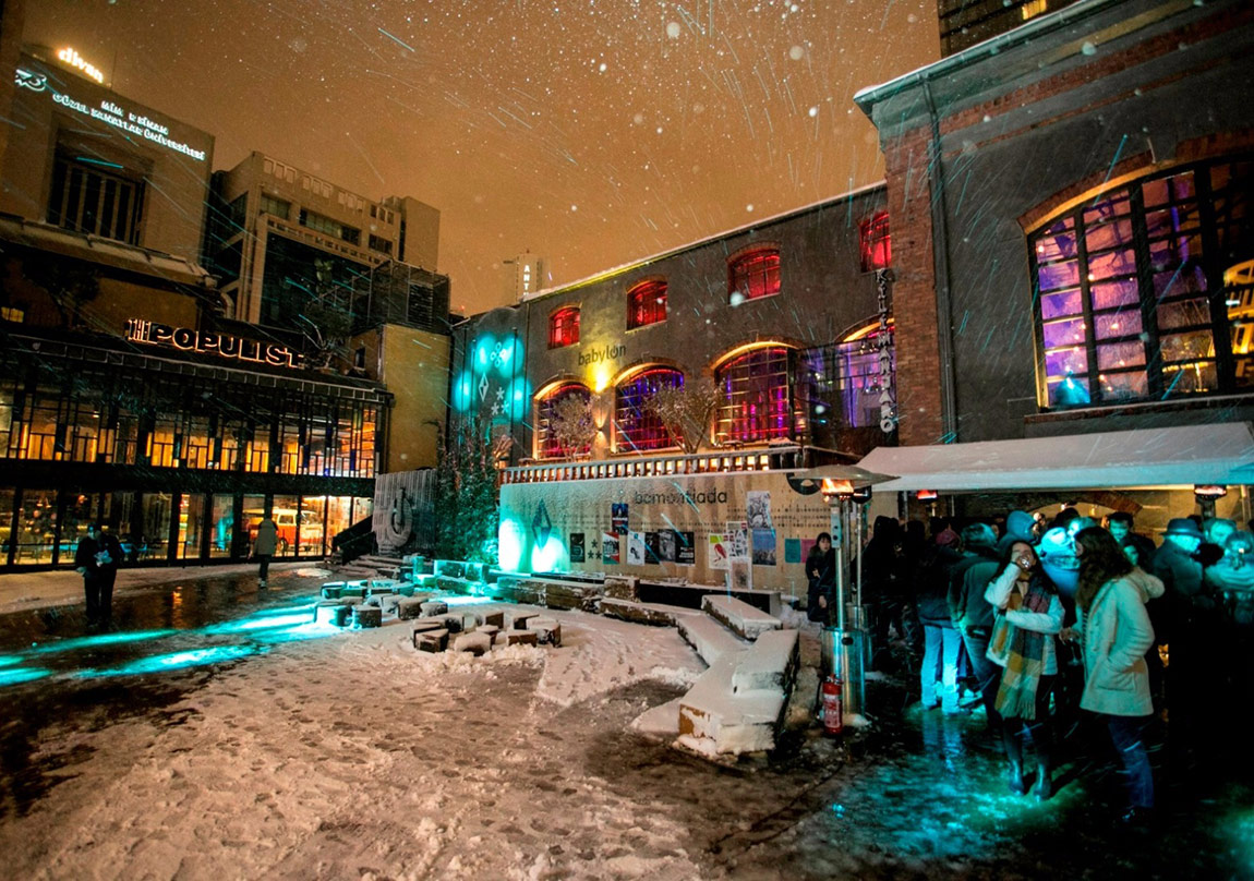 Yaşayan Kütüphane