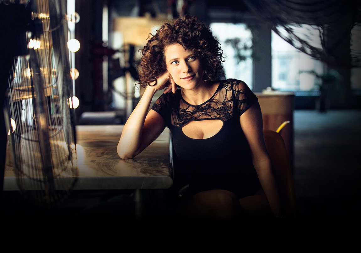 Cyrille Aimée İlk Kez Türkiye’de!
