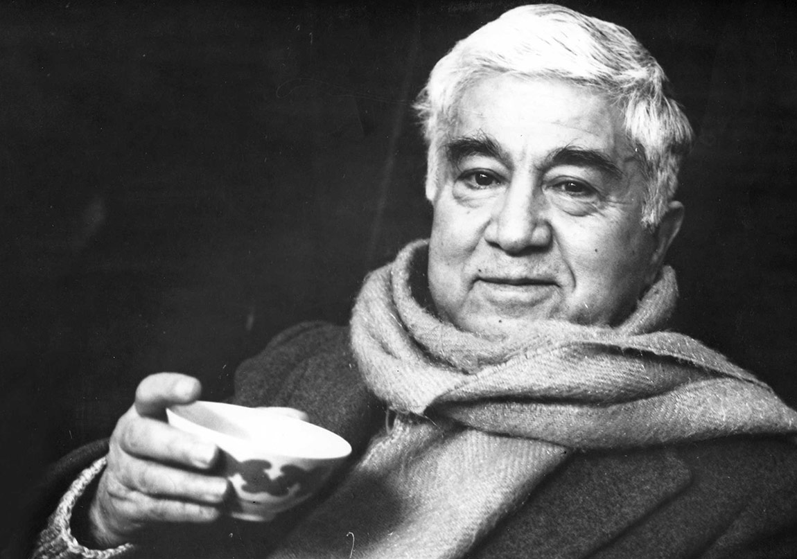 Ataol Behramoğlu’ndan “Aziz Nesin’li Anılar”