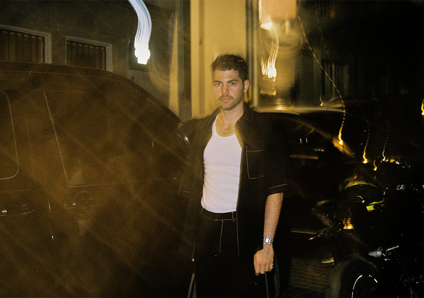 Evdeki Saat’in Yeni Teklisi “Şehrin Işıkları” Yayında