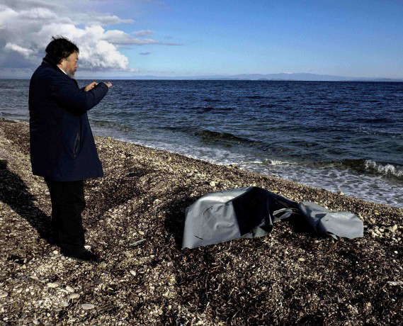 Ai Weiwei’den Sığınmacılara Destek