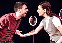 “Takımyıldızları” Oyunu Londra’da