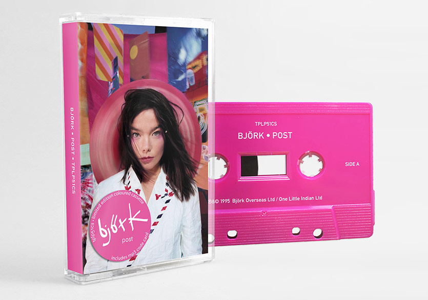 Björk’ten Dokuz Albümüne Renkli Kasetler 