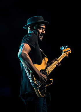 Müzikle Benzerlik Kurmanın Peşinde: Marcus Miller