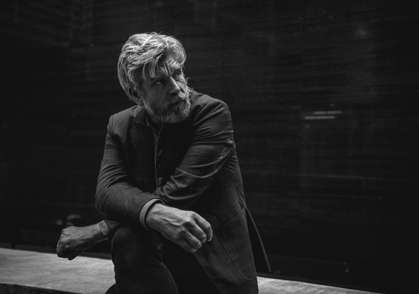 Knausgaard’ın Kavgam Serisi “Son”a Eriyor