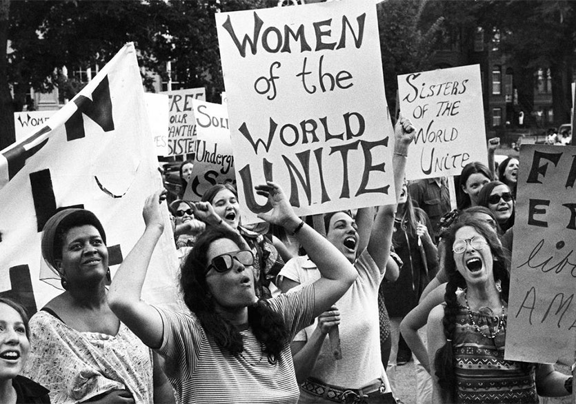 Aksu Bora’dan “Feminizm Kendi Arasında”