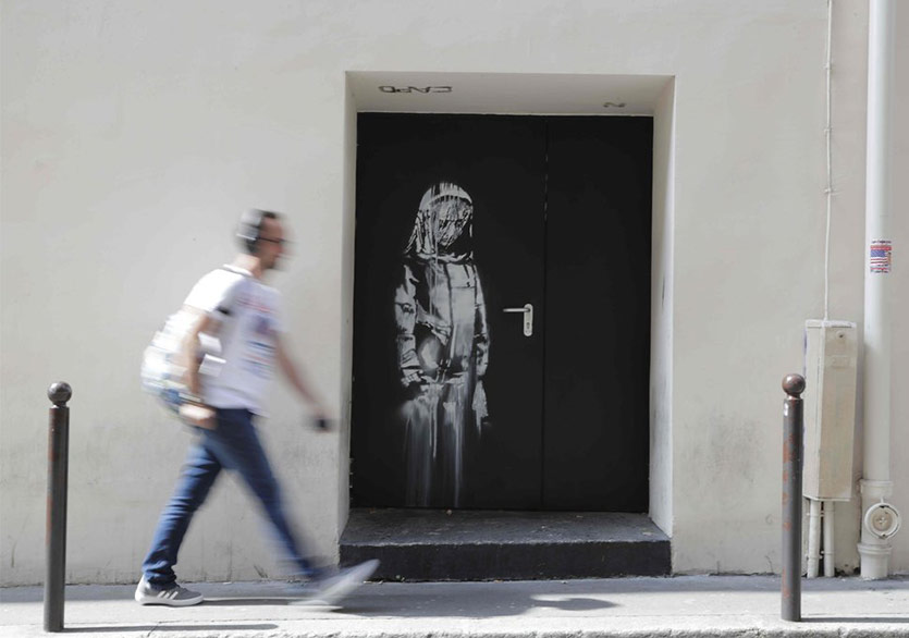 Banksy’nin Paris Saldırısı Sembolü Olan Eseri Çalındı