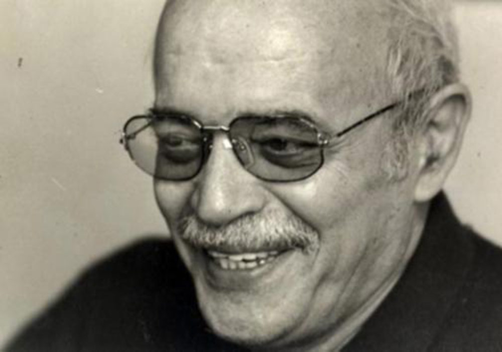 Onat Kutlar’ı Hatırlamak