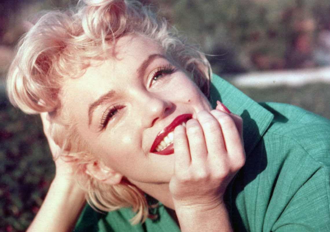Marilyn Monroe’nun İki Tutam Saçı 8.000 Dolar!