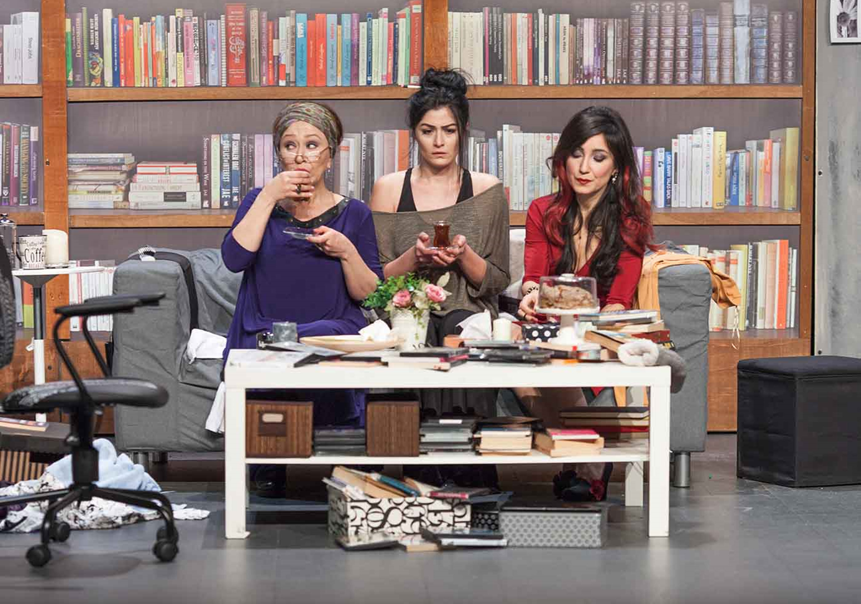 Çünkü Bütün Kadınların Kafası Karışıktır