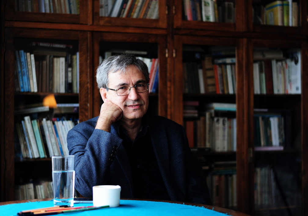 Orhan Pamuk'un Romanları Üzerine Yurt Dışından 6 Kitap