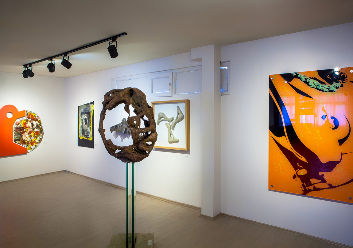 Antidot Art Loft ve İlk Sergi: ONE/BİR