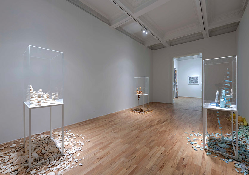 Sibel Horada’nın “Kesinti ve Akış” Sergisi Versus Art Project’te